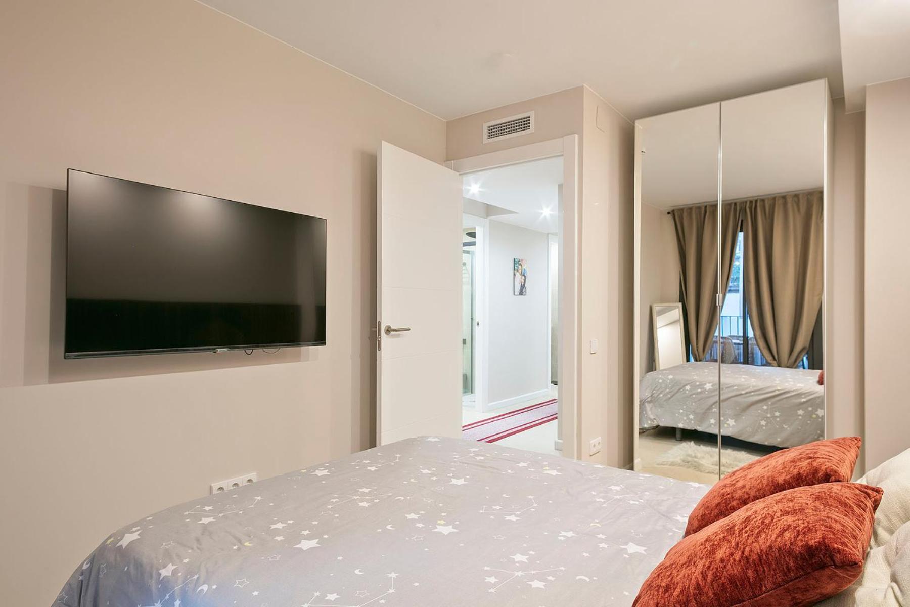 Your Home - Camp Nou Apartment L'Hospitalet de Llobregat Dış mekan fotoğraf